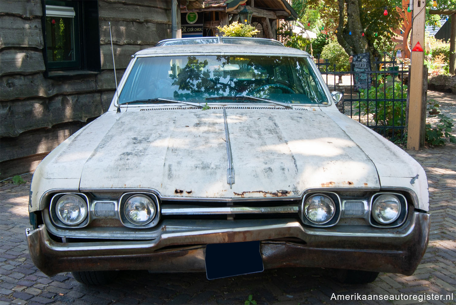 Oldsmobile Vista Cruiser uit 1967